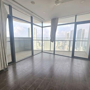 Room in 3 BHK Apartment at Omkar 1973, Century Bazar – for Rent