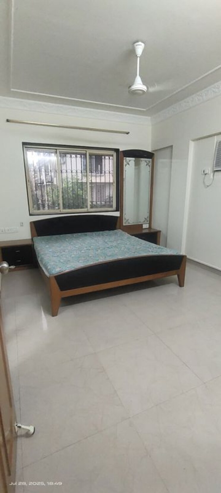 Bedroom, khar west 3 Bedroom 1100 Sq.Ft. Apartment In Khar West Mumbai 9742422