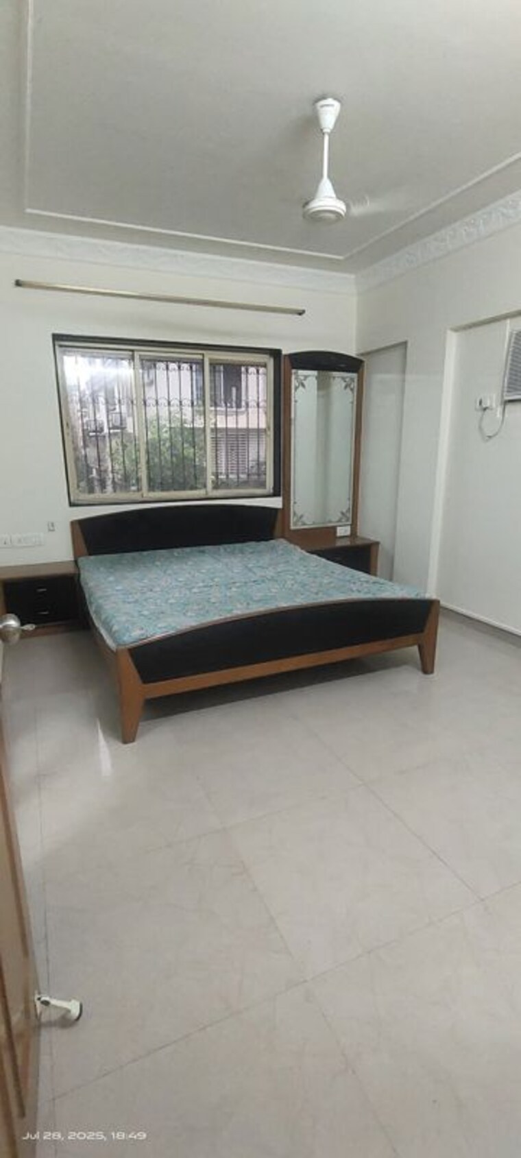 Bedroom, khar west 3 Bedroom 1100 Sq.Ft. Apartment In Khar West Mumbai 9742422