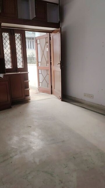 3 BHK Apartment For Sale in Vasant Kunj