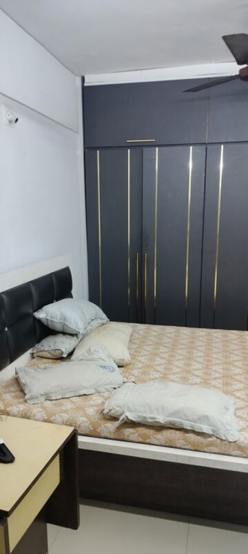 1 BHK Apartment For Rent in Benzer Apartment, Andheri West