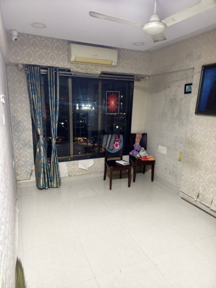  Parking, tilak-shanti-chs 2 Bedroom 850 Sq.Ft. Apartment In Tilak Nagar Mumbai 9742463