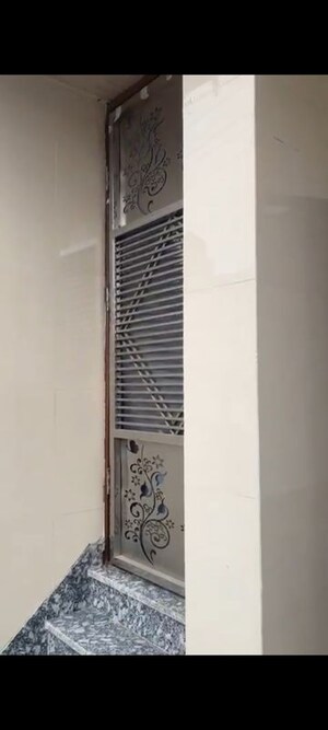 Staircase in 6+ BHK Independent House at Sector 77 – for Sale