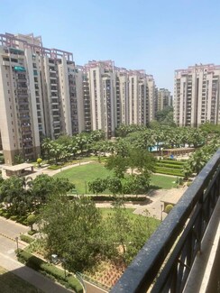 3 BHK + Extra Room Apartment For Sale in Orchid Petals