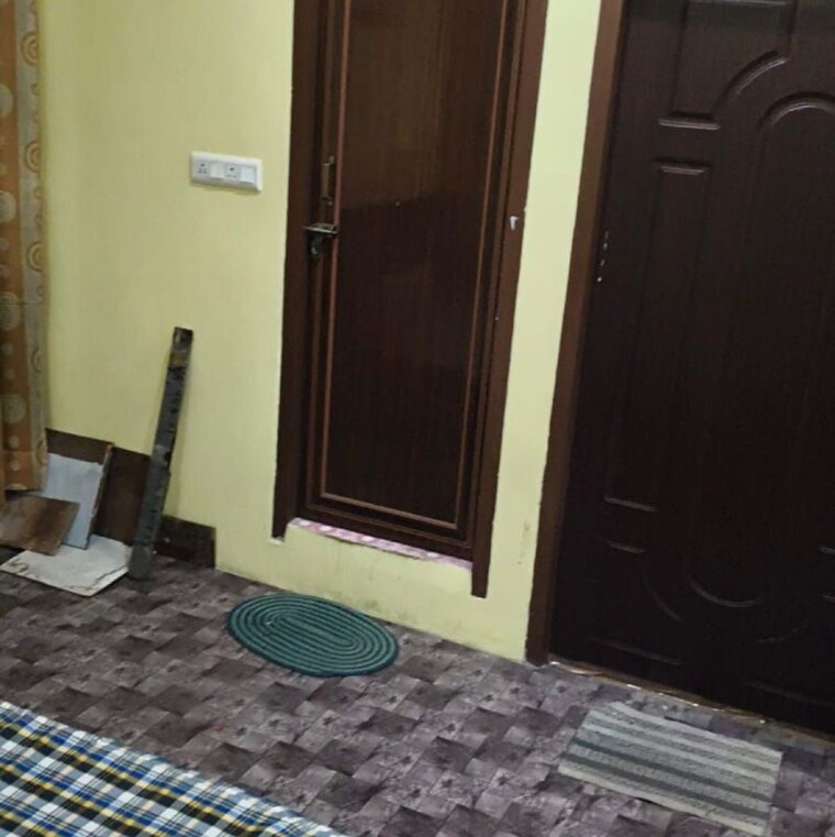 Bedroom, gomti nagar Pg For Girls In Gomti Nagar 9742468