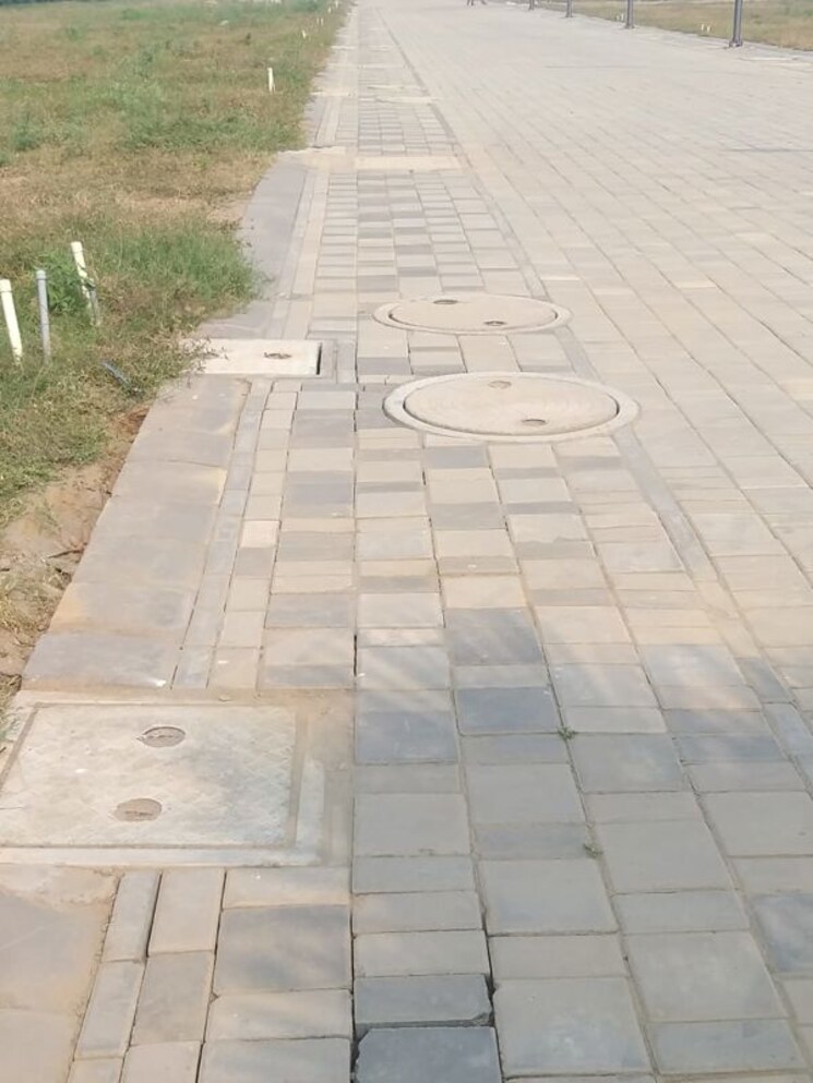 undefined, bptp-parklands  256 Sq.Yd. Plot In Sector 76 Faridabad 9742477