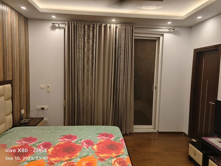 Bedroom, emaar-the-enclave 4 Bedroom 2415 Sq.Ft. Apartment In Sector 66 Gurgaon 9742501