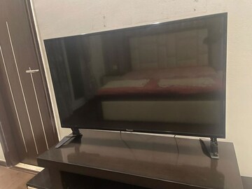 Furnished Amenities in 4 BHK Apartment at Emaar The Enclave, Sector 66 – for Rent