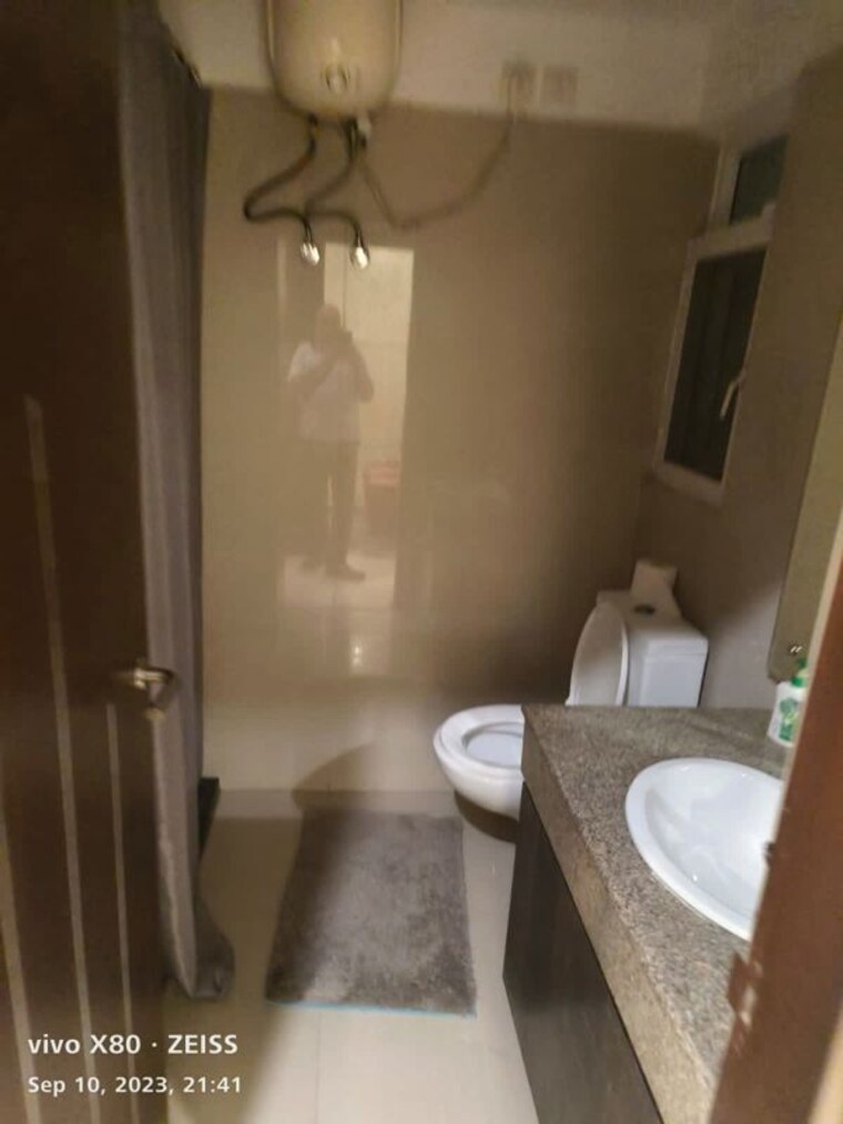 Bathroom, emaar-the-enclave 4 Bedroom 2415 Sq.Ft. Apartment In Sector 66 Gurgaon 9742501