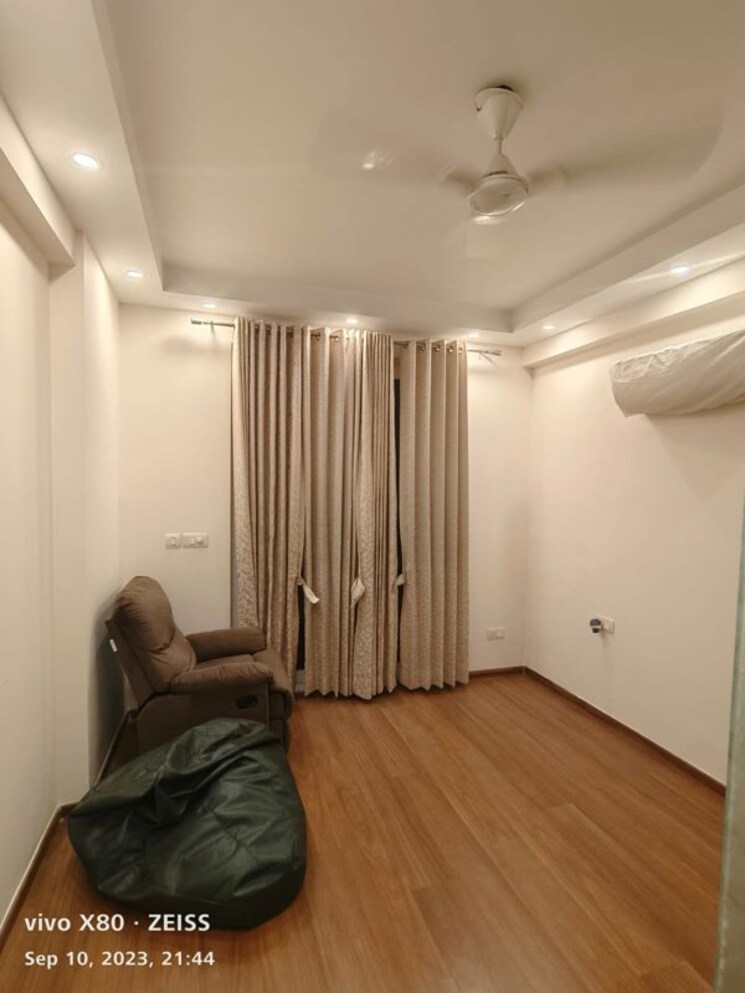 Living Room, emaar-the-enclave 4 Bedroom 2415 Sq.Ft. Apartment In Sector 66 Gurgaon 9742501