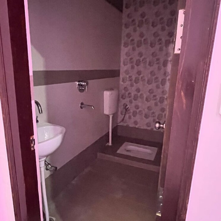 Bathroom, gomti nagar Pg For Girls In Gomti Nagar 9742512