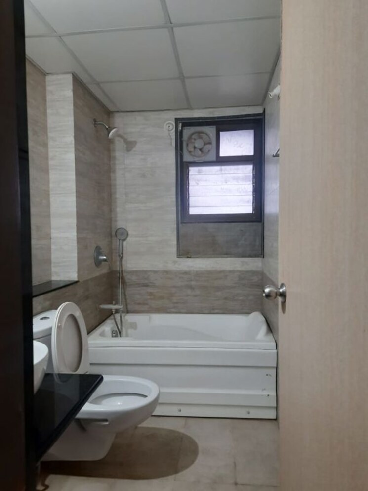 Bathroom, paranjape-blue-ridge 3 Bedroom 1320 Sq.Ft. Apartment In Hinjewadi Pune 9742192