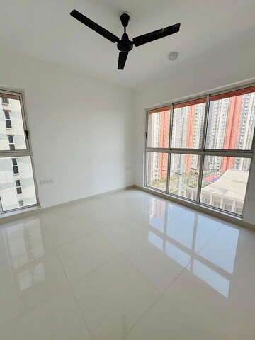 Room in 2.5 BHK Apartment at Lodha Codename Premier, Dombivli East – for Sale