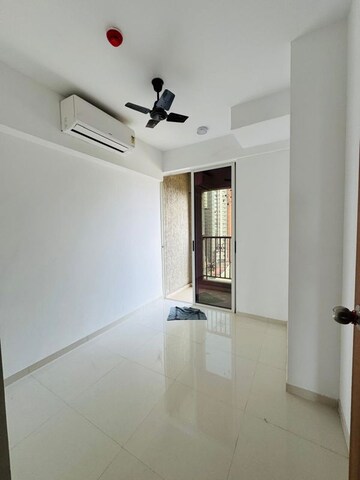 Room in 2.5 BHK Apartment at Lodha Codename Premier, Dombivli East – for Rent