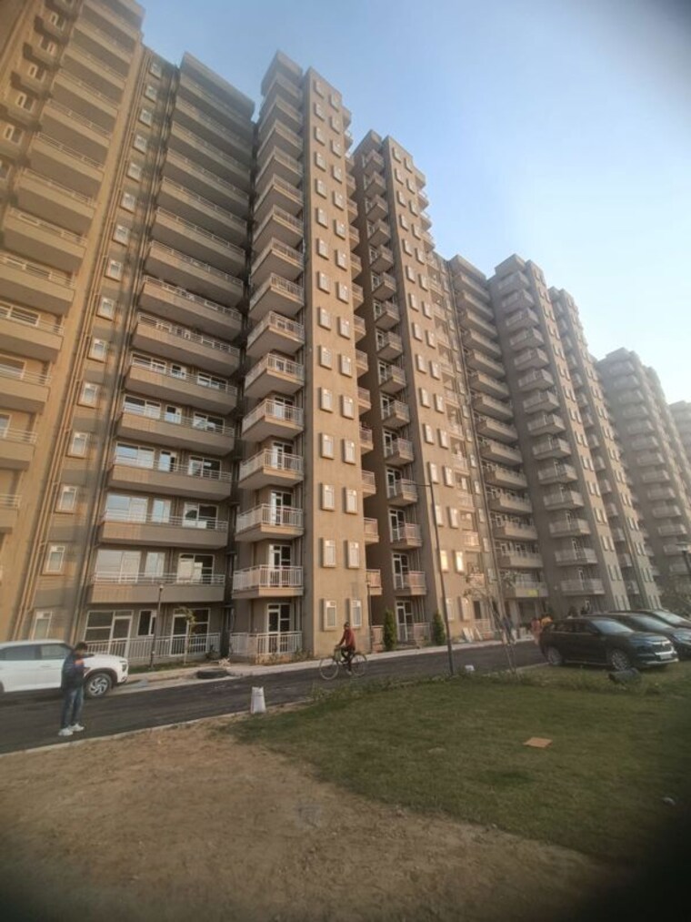 Exterior View, pyramid-altia 1 Bedroom 368 Sq.Ft. Apartment In Sector 70 Gurgaon 9742605