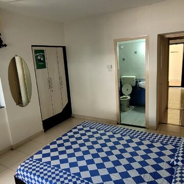 Bedroom in 3 BHK Apartment at A.V.Bhat Oakwoods Apartment, Viman Nagar – for Rent
