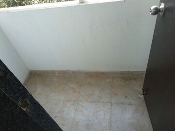 Room in 2 BHK Apartment at Calyx Artemis, Sinhagad – for Rent