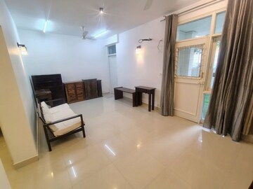 Living Room in 3 BHK Builder Floor at Bharat Residency Gurgaon, Sector 15 – for Rent