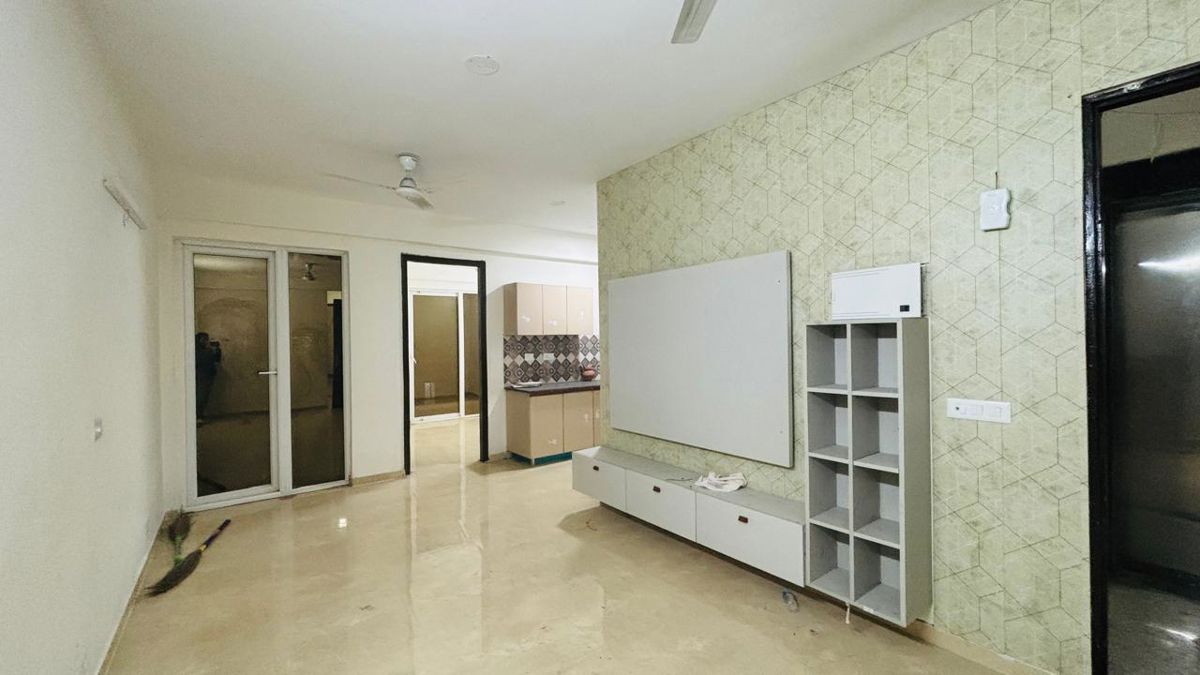3 BHK + Study Room Builder Floor For Rent in Signature Global Park 4 and 5