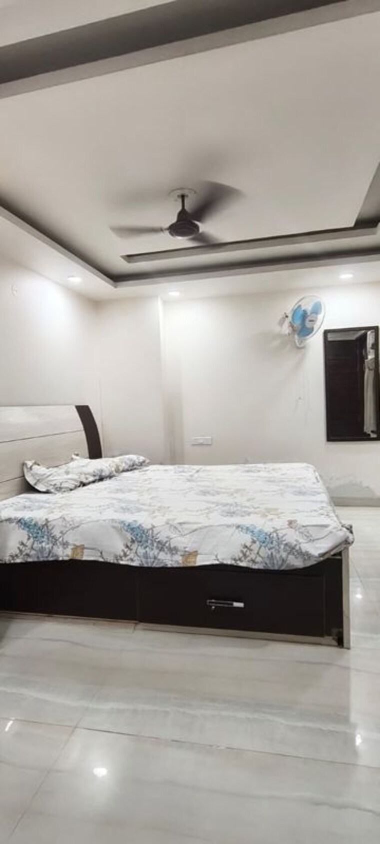 Bedroom, the-galaxy-hotel 2 Bedroom 1100 Sq.Ft. Builder Floor In Sector 15 Gurgaon 9742651