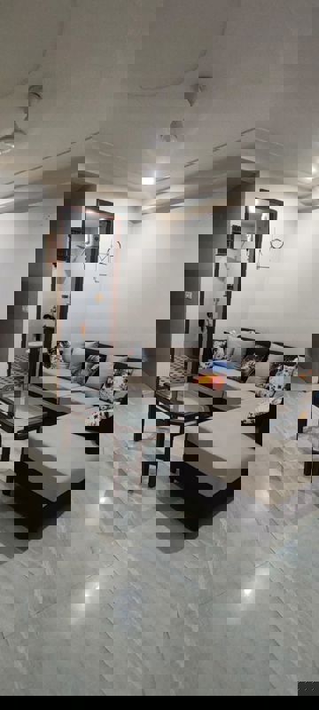 2 BHK 1100 Sq.Ft. Builder Floor in The Galaxy Hotel