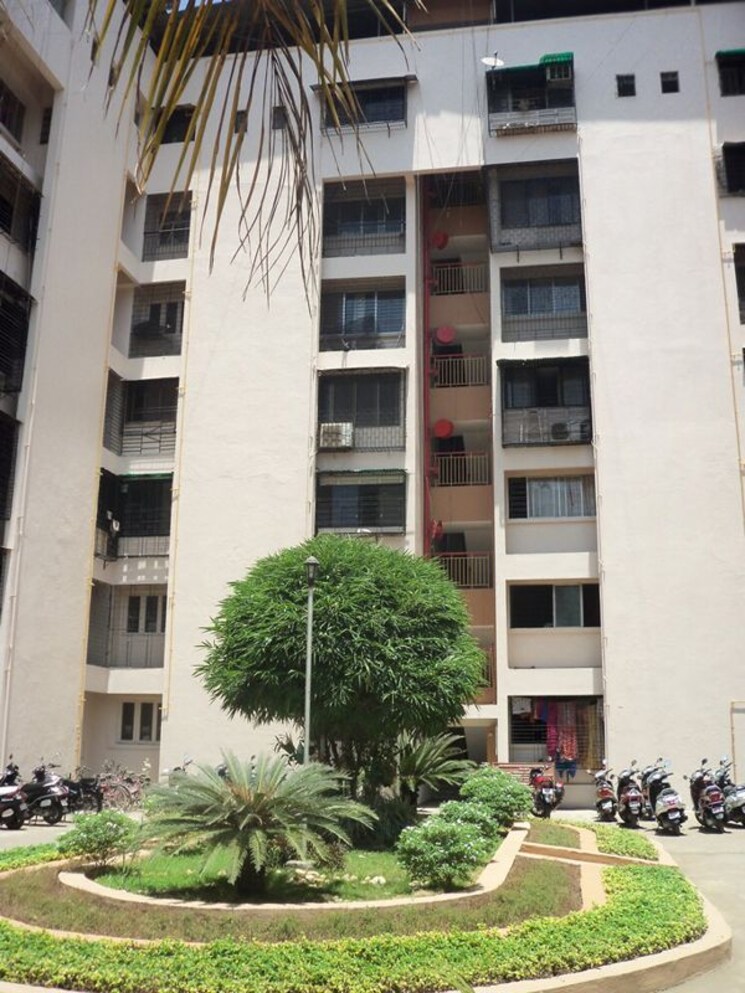 Exterior View, chhabhaiya-park-chs 1 Bedroom 600 Sq.Ft. Apartment In Kapur Bawdi Thane 9689733