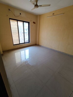 Room in 1 BHK Apartment at Reliable Heights, Nalasopara West – for Rent