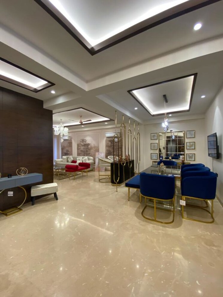 Living Room, dlf-the-icon 6 Bedroom 2700 Sq.Ft. Villa In Dlf Phase V Gurgaon 9742695
