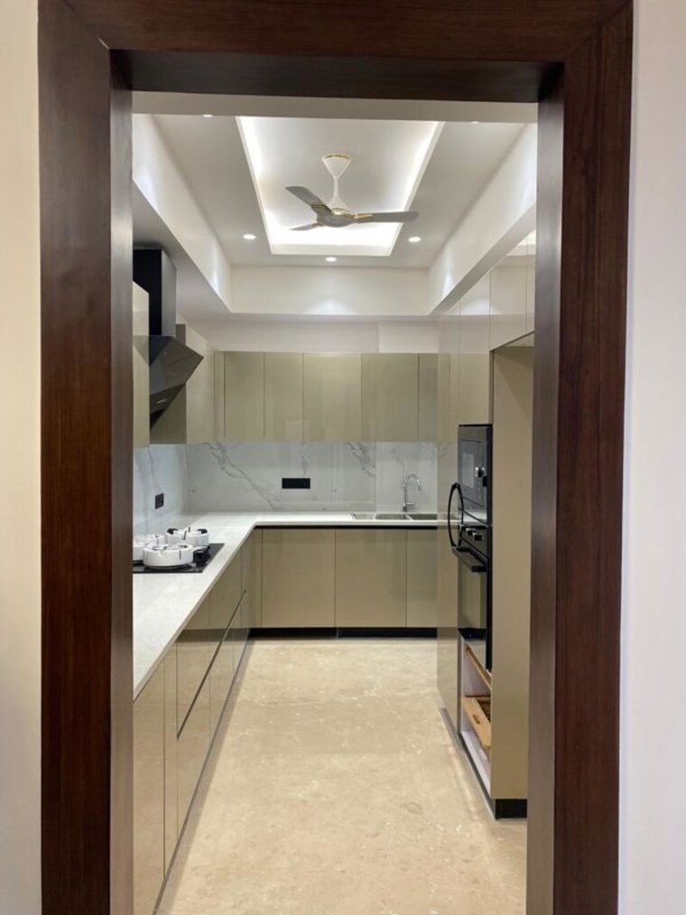 Bathroom, dlf-the-icon 6 Bedroom 2700 Sq.Ft. Villa In Dlf Phase V Gurgaon 9742695