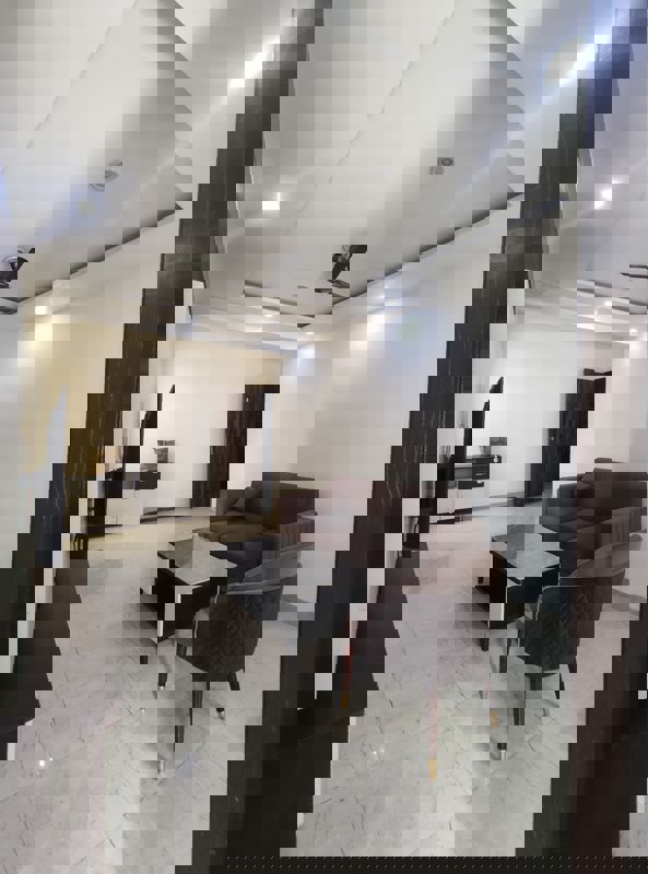 3 BHK 1650 Sq.Ft. Builder Floor in Raheja Mall