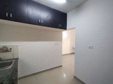 Room in 2 BHK Apartment at Prime Lavender Apartment, Marathahalli – for Rent