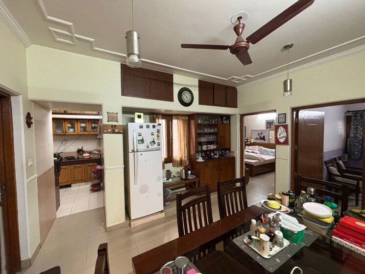 Dining area, vasant kunj 2 Bedroom 1350 Sq.Ft. Apartment In Vasant Kunj Delhi 9742729