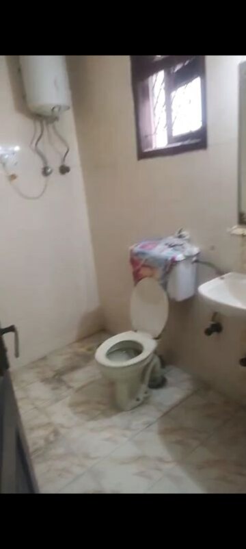 Bathroom in 2 BHK Independent House at Sector 36 – for Rent
