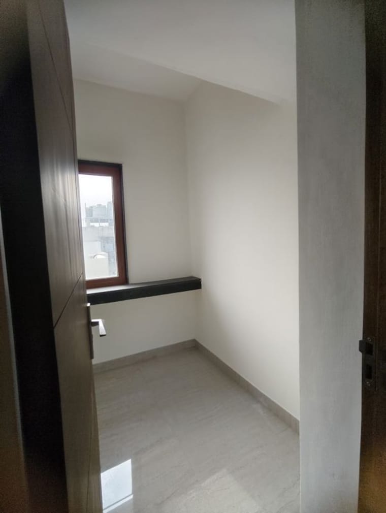 Room, vasant kunj 2 Bedroom 1100 Sq.Ft. Apartment In Vasant Kunj Delhi 9742741