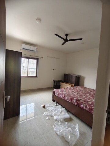 Bedroom in 2 BHK Apartment at Vasant Kunj – for Rent