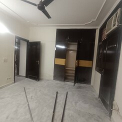 3.5 BHK + Extra Room Builder Floor For Rent in Nehru Enclave