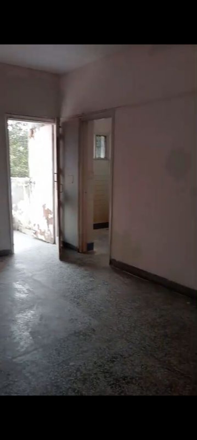 Room, arun-vihar 2.5 Bedroom 1150 Sq.Ft. Apartment In Sector 29 Noida 9742750