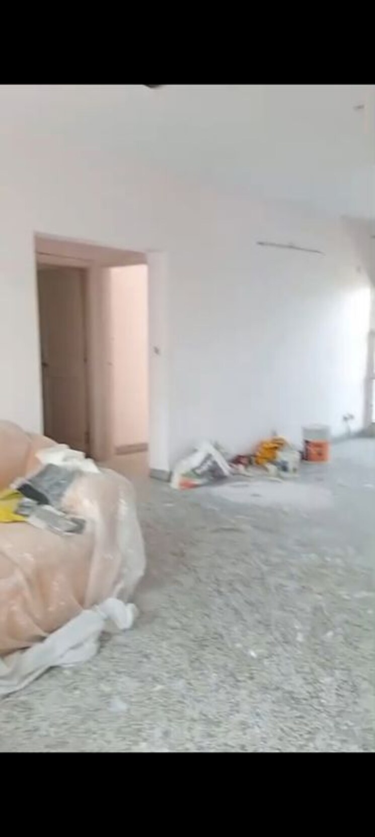 Bedroom, arun-vihar 2.5 Bedroom 1150 Sq.Ft. Apartment In Sector 29 Noida 9742750