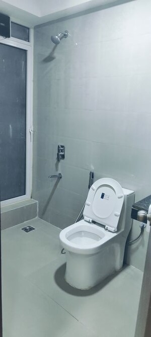 Bathroom in 2 BHK Apartment at Indiabulls One Indiabulls, Pokhran Road No Two – for Rent