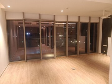 Room in Studio Apartment at M3M One Key Resiments, Sector 67 – for Rent