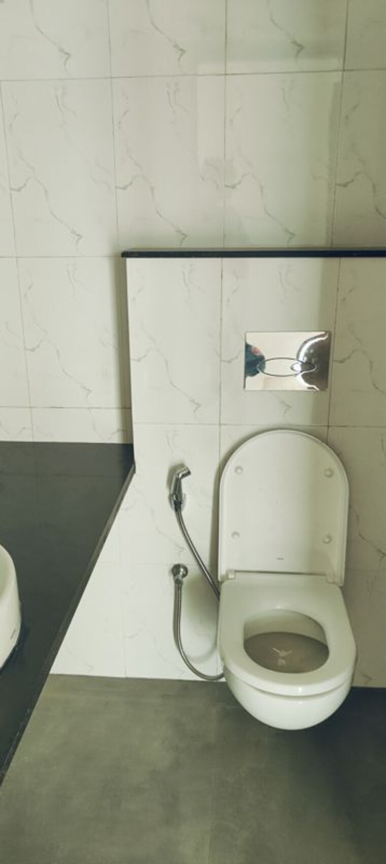 Bathroom, lodha-amara 3 Bedroom 1300 Sq.Ft. Apartment In Kolshet Road Thane 9742775