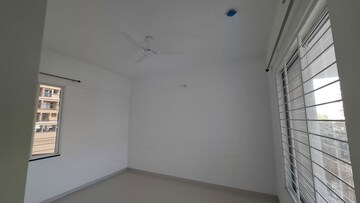 Room in 3 BHK Apartment at Punawale – for Rent