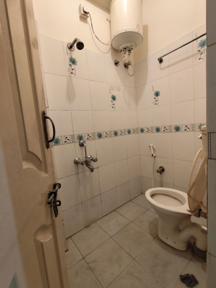 Attached Bathroom, btm layout 2 Bedroom 900 Sq.Ft. Apartment In Btm Layout Bangalore 9676710
