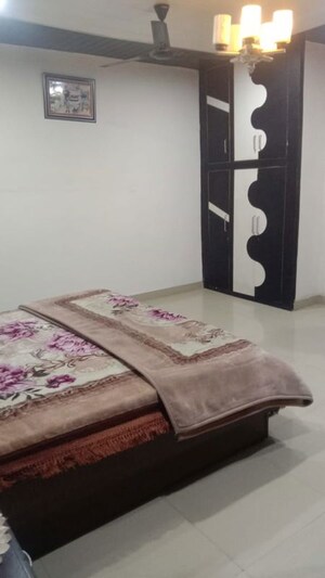 Bedroom in 6 BHK Independent House at Chiranjiv Vihar – for Sale