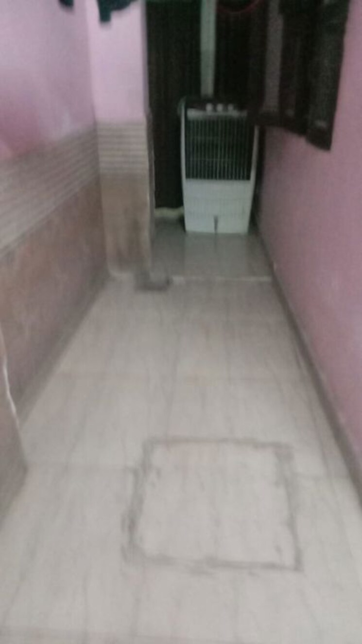 Other, chiranjiv vihar 6 Bedroom 108 Sq.Yd. Independent House In Chiranjiv Vihar Ghaziabad 9738613