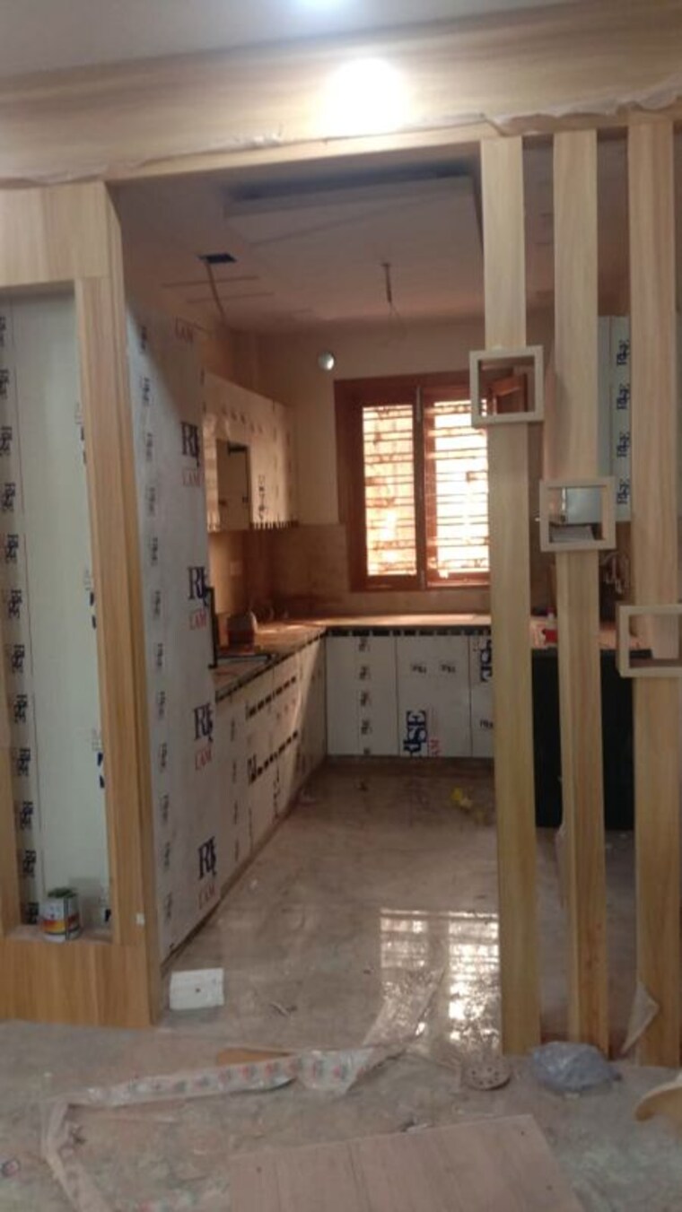 Kitchen, raj nagar sector 14 5 Bedroom 170 Sq.Yd. Builder Floor In Raj Nagar Sector 14 Ghaziabad 9738070
