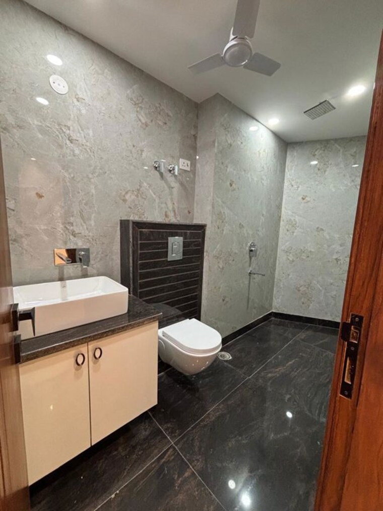 Kitchen, hauz khas 3 Bedroom 1600 Sq.Ft. Builder Floor In Hauz Khas Delhi 9742839