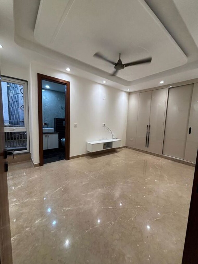 Room, hauz khas 3 Bedroom 1600 Sq.Ft. Builder Floor In Hauz Khas Delhi 9742839