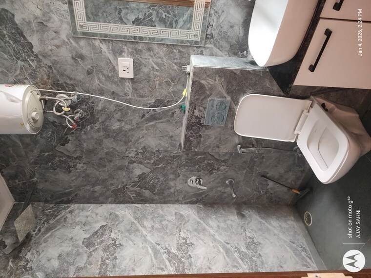 Bathroom, mehrauli 3 Bedroom 1200 Sq.Ft. Builder Floor In Mehrauli Delhi 9742854