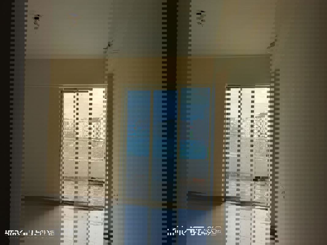 2 BHK + Extra Room 1100 Sq.Ft. Apartment in Karan Suncoast